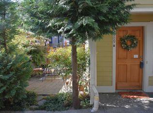 5909 40th Ave SW, Seattle, WA 98136