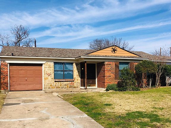 2nd image of 2719 Cary Dr