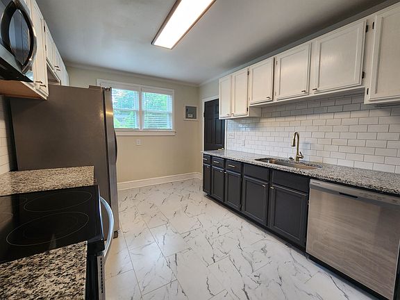 4th image of 128 Neely Ave