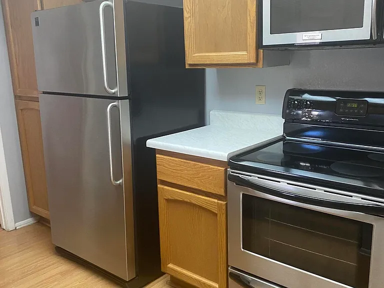 510 W Fellars Dr — Photo 5