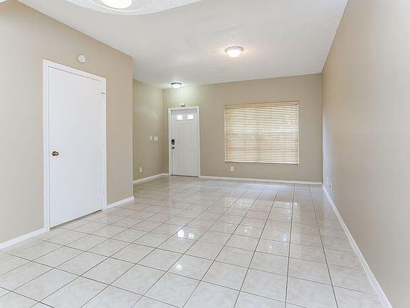 3rd image of 37 Truman Dr