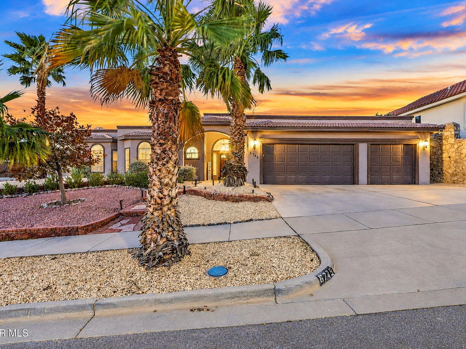 4 bed, 3.0 bath, 2633 sqft, $3,500 — Photo 3