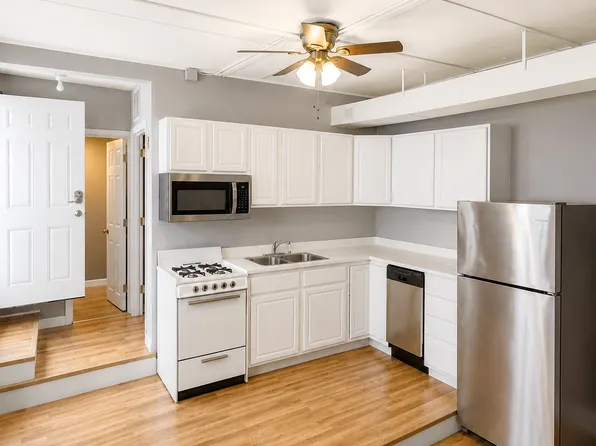 801 Weeden St #2, Pawtucket, RI 02860