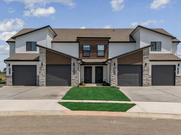 Hidden Hills Townhomes