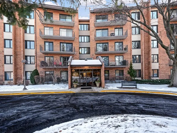 601 Lake Hinsdale Dr APT 112, Willowbrook, IL 60527