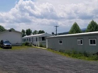 1096 Delray Rd, Augusta, WV 26704