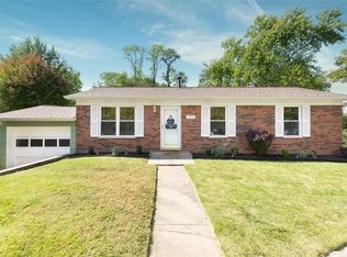 6006 Timber Ln, Godfrey, IL 62035