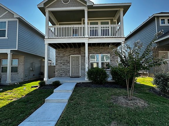 2nd image of 17929 Papaveri Way