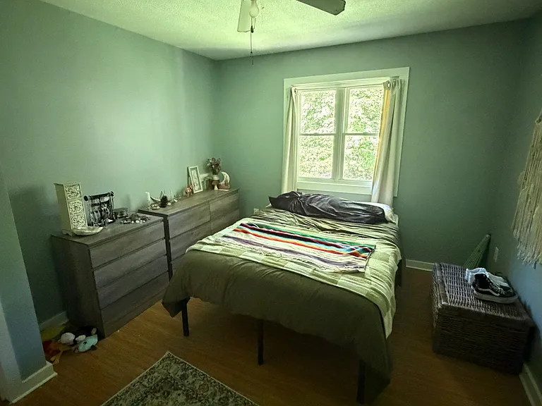 308-310 Long Plain Rd — Photo 5