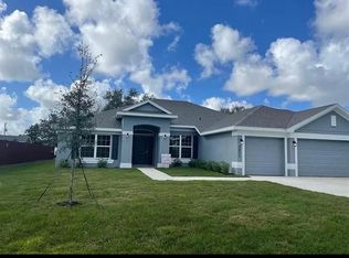 5237 NW Reba Cir, Port Saint Lucie, FL 34986