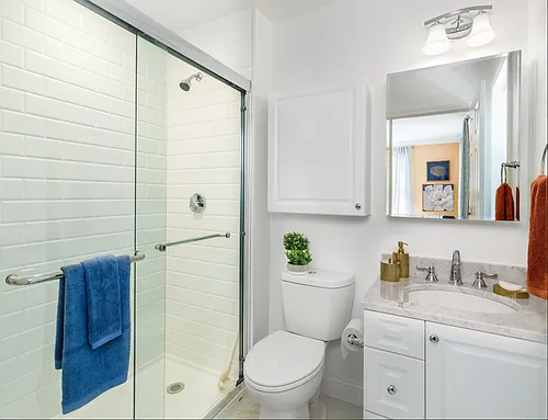 23 Independence Dr Photo 1