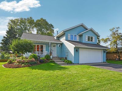 2053 Theresa St, Mendota Heights, MN, 55120