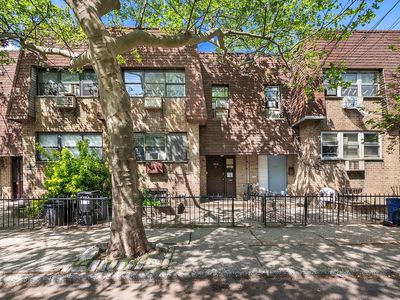 596 Pine St, Brooklyn, NY, 11208