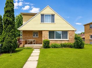2401 W Tripoli Ave, Milwaukee, WI 53221