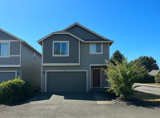 1014 Douglas St, Forest Grove, OR 97116