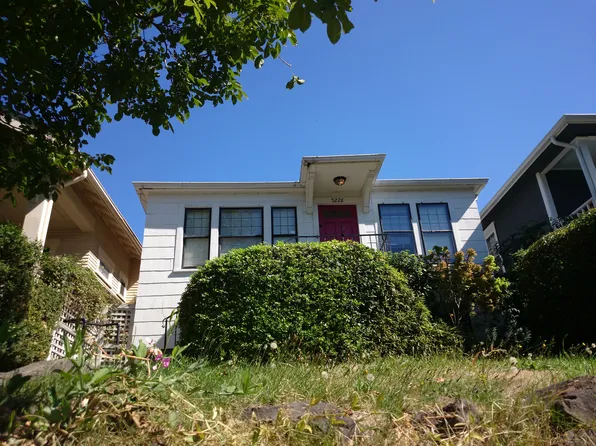 5228 11th Ave NE, Seattle, WA 98105