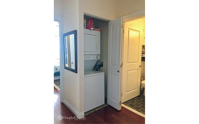 Rented by Douglas Elliman | media 7