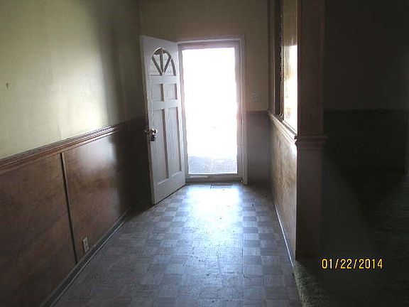 4th image of 323 Central St