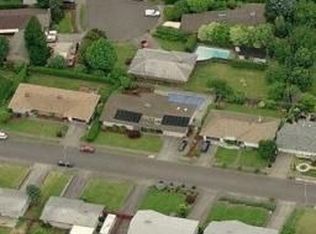 12435 NE Rose Pkwy, Portland, OR 97230