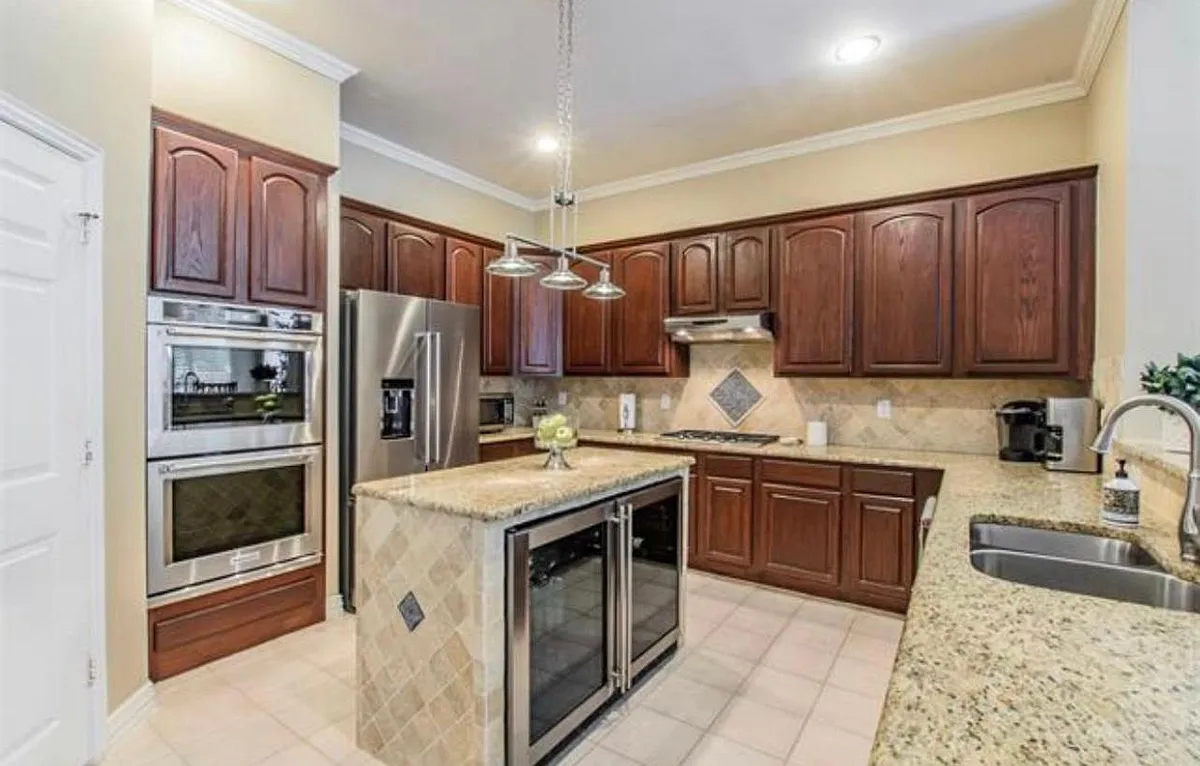 Building Photo - 3604 Gaitland Cir