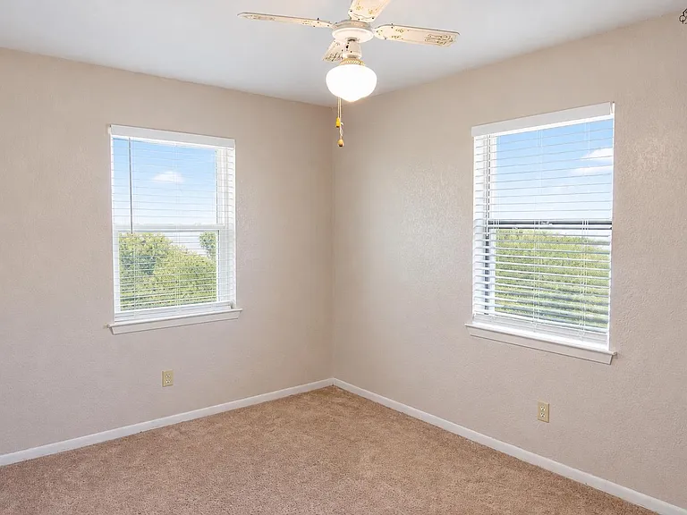 4724 Cape Cod Dr — Photo 12