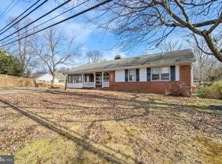 281 Hillsmere Dr, Annapolis, MD 21403