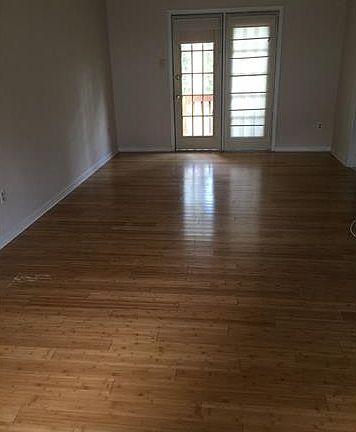 2nd image of 6173 Retreat Hill Ln