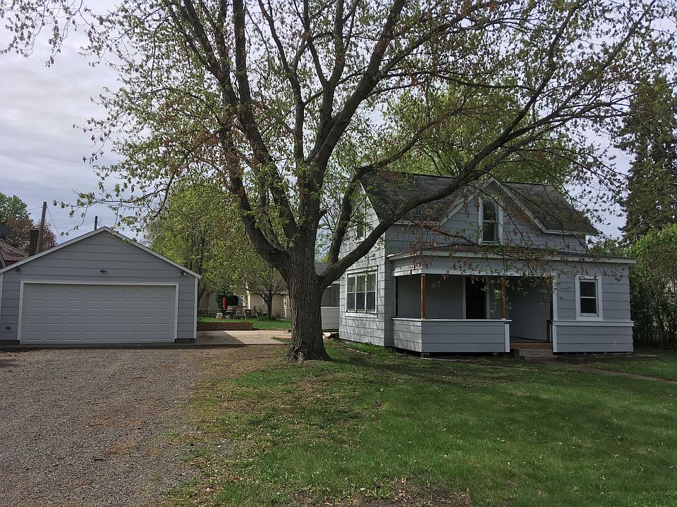 1st image of 2246 5th St