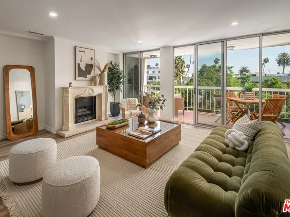 441 N Oakhurst Dr APT 406, Beverly Hills, CA 90210