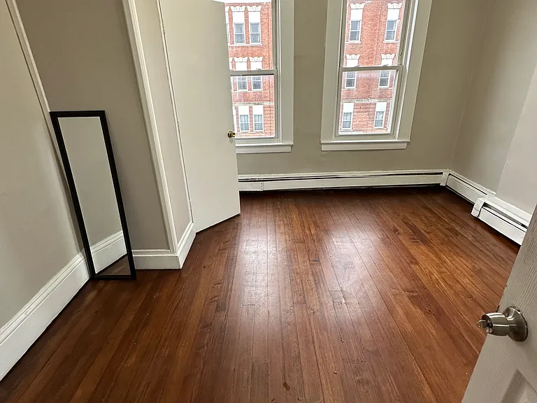108 Ward St #3W — Photo 10