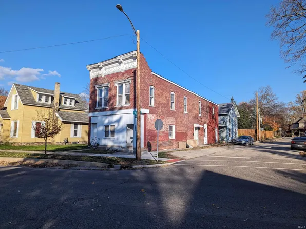 724 S Main St, Goshen, IN 46526