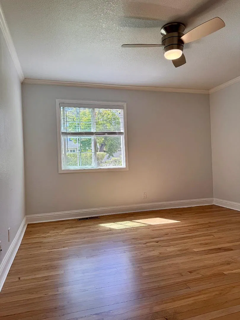 1030 Cloud Ave — Photo 2
