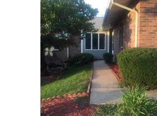 1613 Rosewall Dr, Saint Charles, MO 63303