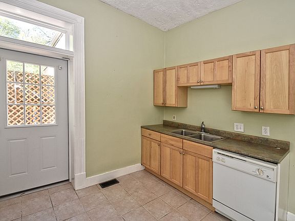 5th image of 4910 Eastern Ave APT 3