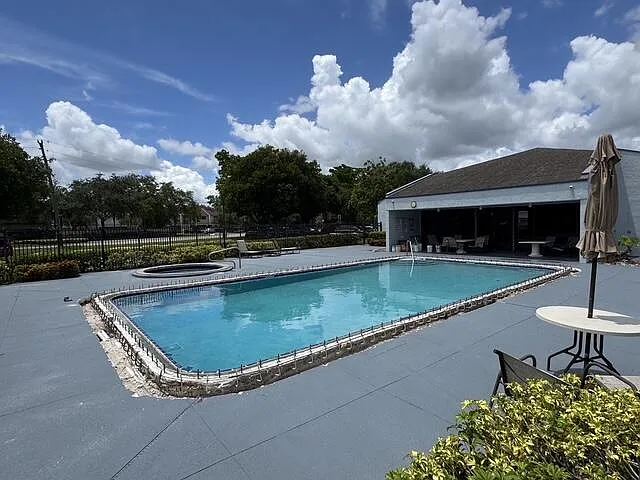 8411 Lagos De Campo Blvd #204U — Photo 20