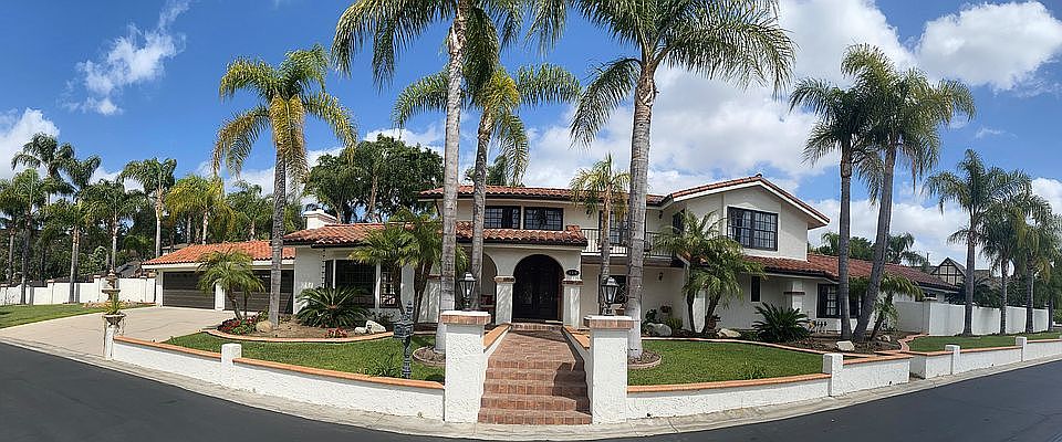 1st image of 150 S Canyon Crest Dr
