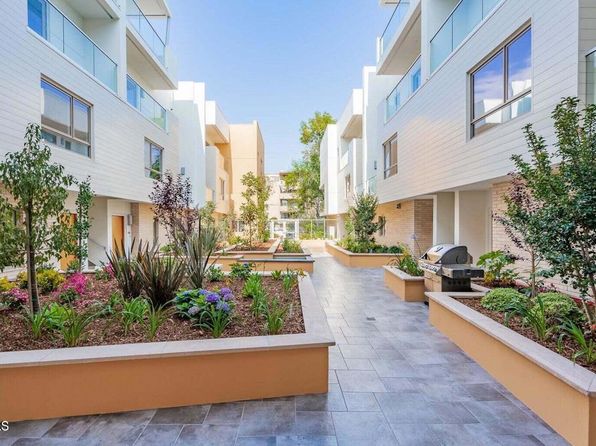 137 S Wilson Ave Unit 302