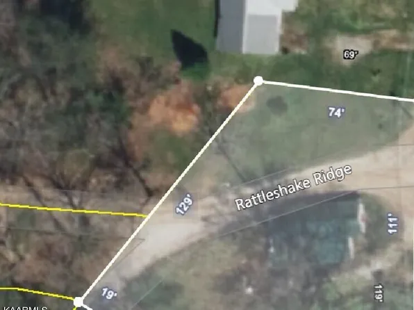 (undisclosed Address), Oliver Springs, TN 37840