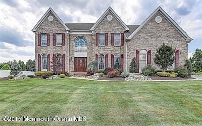1st image of 231 Round Hill Dr