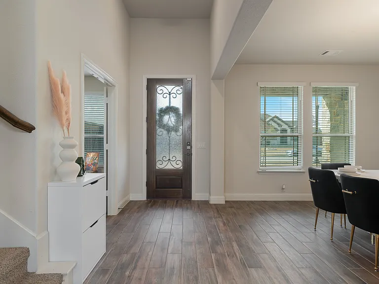 3825 Honey Grove Dr — Photo 23