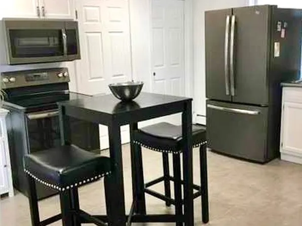 903 Broadway #2, South Portland, ME 04106