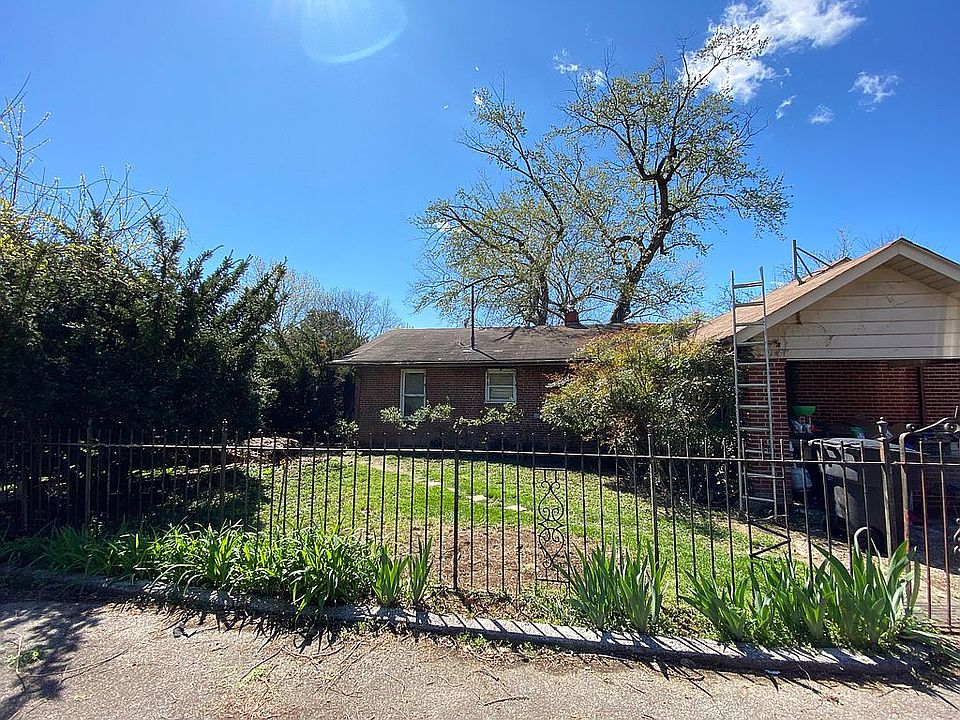 1st image of 1424 Carlos Dr