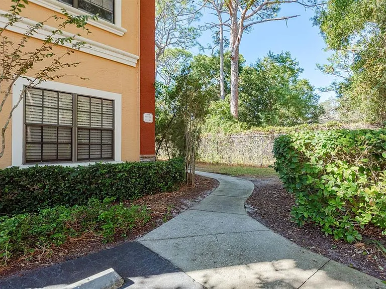2107 Portofino Pl #30-3025 — Photo 5