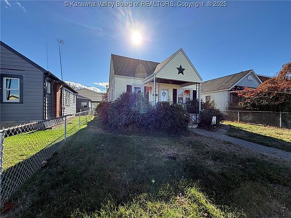 3rd image of 5309 Ohio St