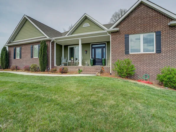 275 Galway Ct, Johnson City, TN 37615