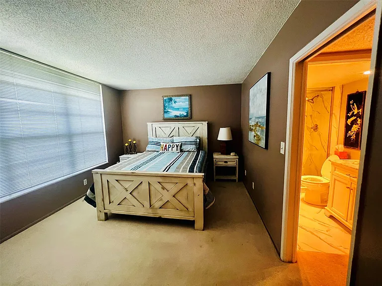 605 Oaks Dr #1009 — Photo 8