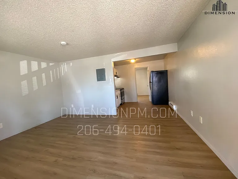 Freiday Apartments — Photo 9