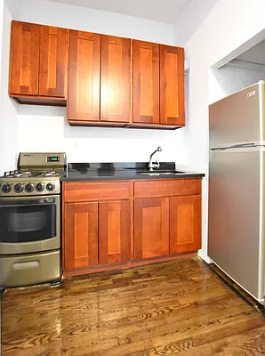 Rented by Bold New York | media 19