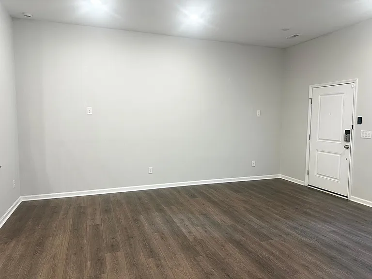 5810 Coulee Ln — Photo 4