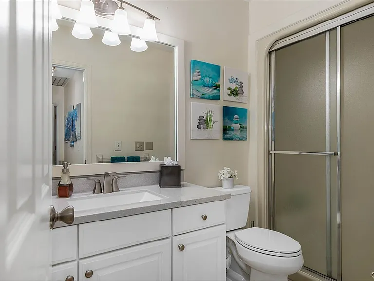 4892 Macgregor Ln — Photo 22